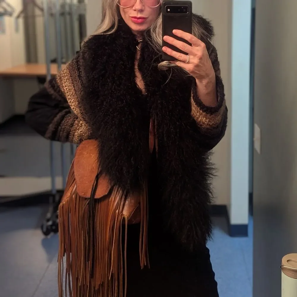 Too Cool To Sell Full length Mongolian Fur Collar - Picture 5 of 5